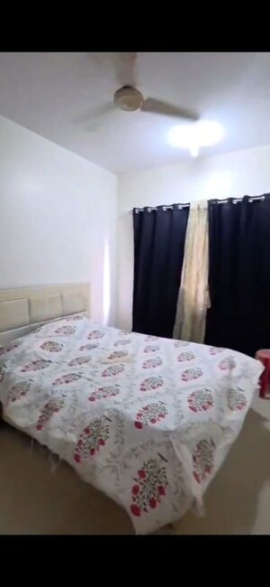 Bedroom in 1 BHK Apartment at K Raheja Palm Court, Malad West – for Rent