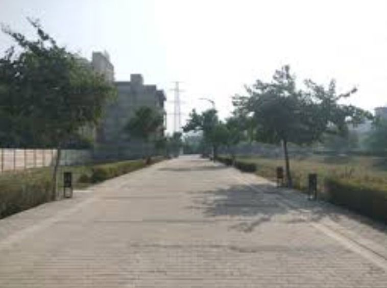 Office Space For Sale in BPTP District Walk