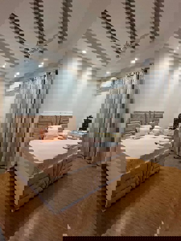 4 BHK Builder Floor For Rent in Sector 22