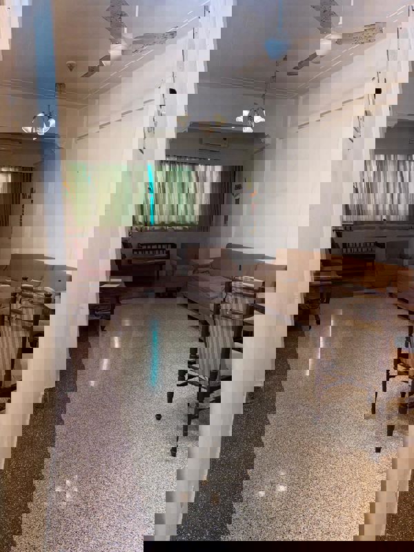 2 BHK Apartment For Rent in Mistry Court