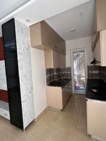 Team Area in 3 BHK Apartment at Signature Global Park 4 and 5, Sohna Sector 36 – for Sale