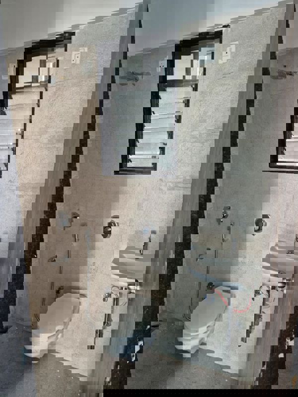 1 BHK Apartment For Rent in UK Iridium