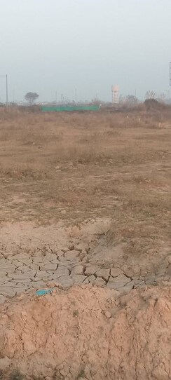 Plot For Sale in Wave Hitech City