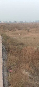 200 Sq.Yd. Plot in Wave City