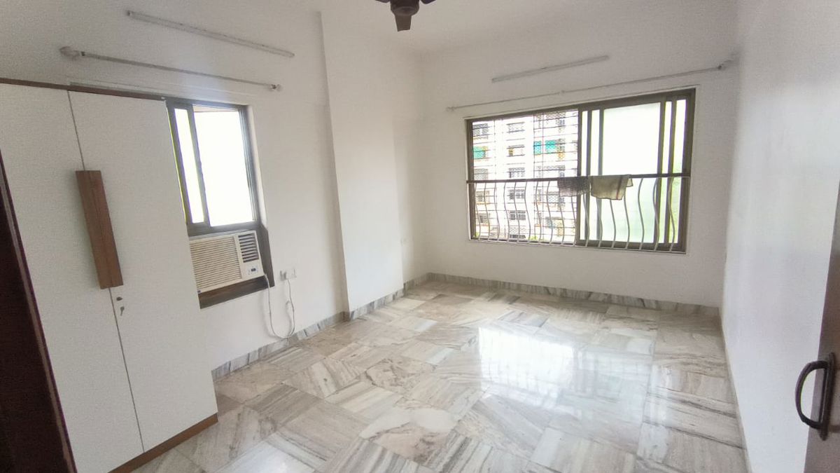Office Space For Rent in Mittal Court