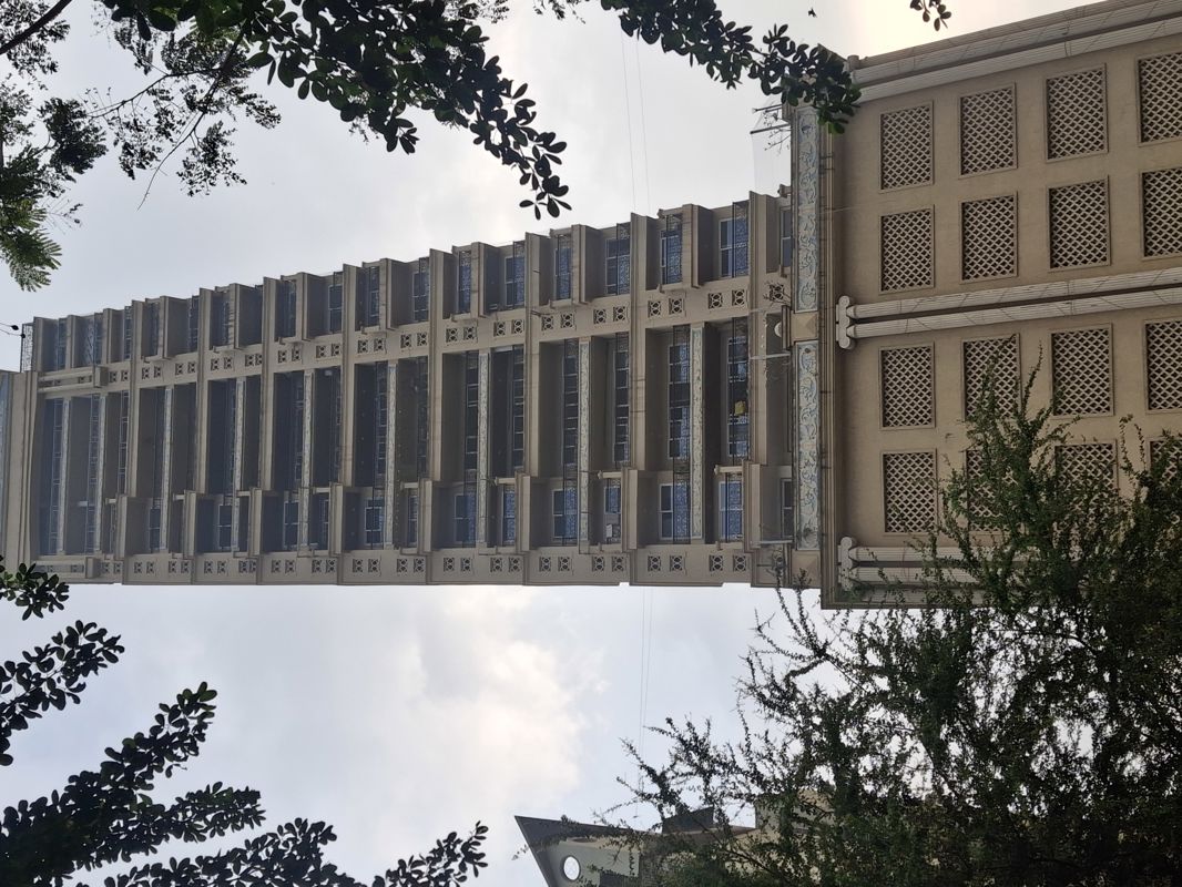 3 BHK 2400 Sq.Ft. Apartment in Pratik Heights