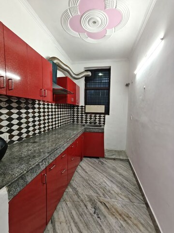 Bedroom in 2 BHK Builder Floor at Uday Arden 45, Sector 45 – for Rent