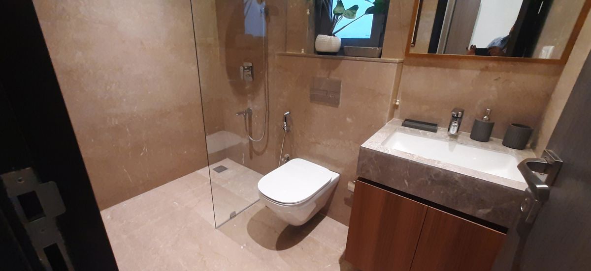 3 BHK + Servant Room,Extra Room Apartment For Sale in Piramal Mahalaxmi