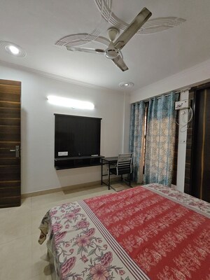 Bedroom in 2.5 BHK Builder Floor at Ardee City, Sector 52 – for Rent