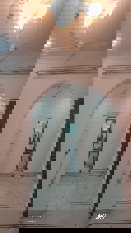 3 BHK + Pooja Room Builder Floor For Rent in Unitech South City II