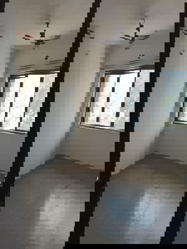 2.5 BHK + Extra Room 850 Sq.Ft. Apartment in Bhimjyani Verraton