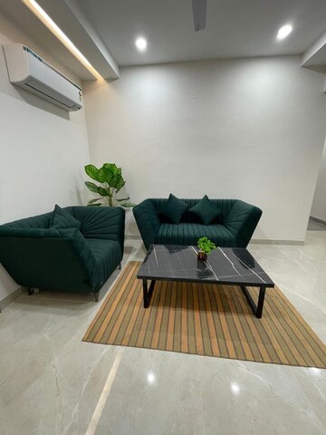 Master Bedroom in 1 BHK Builder Floor at Sector 38 – for Rent