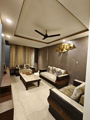 Living Room in 1 BHK Builder Floor at Sector 39 – for Rent