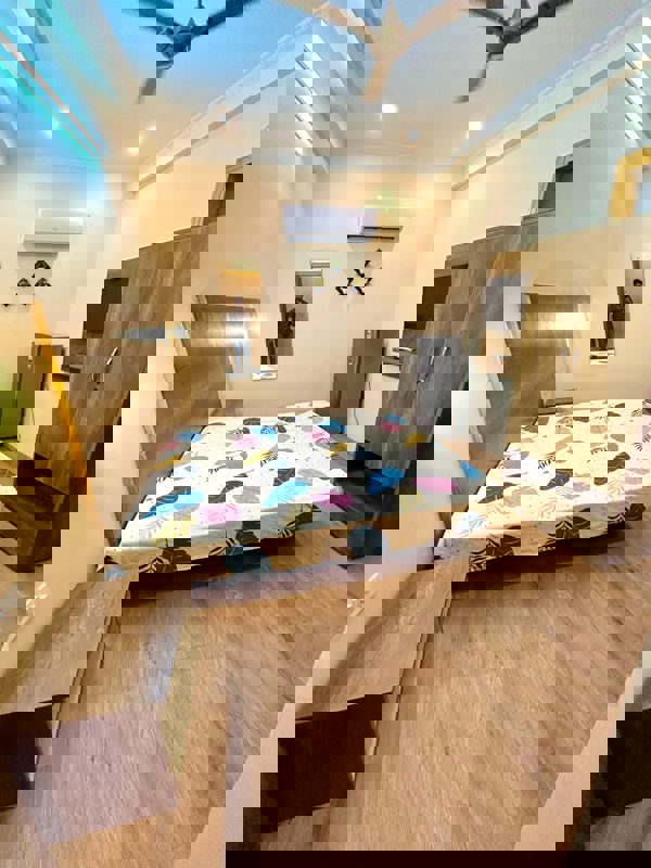 1 BHK Builder Floor For Rent in Sector 52