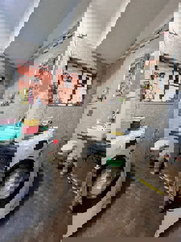 2 BHK Apartment For Sale in Andheri West