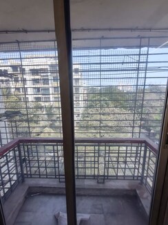 2.5 BHK + Extra Room Apartment For Rent in Pawar Nagar