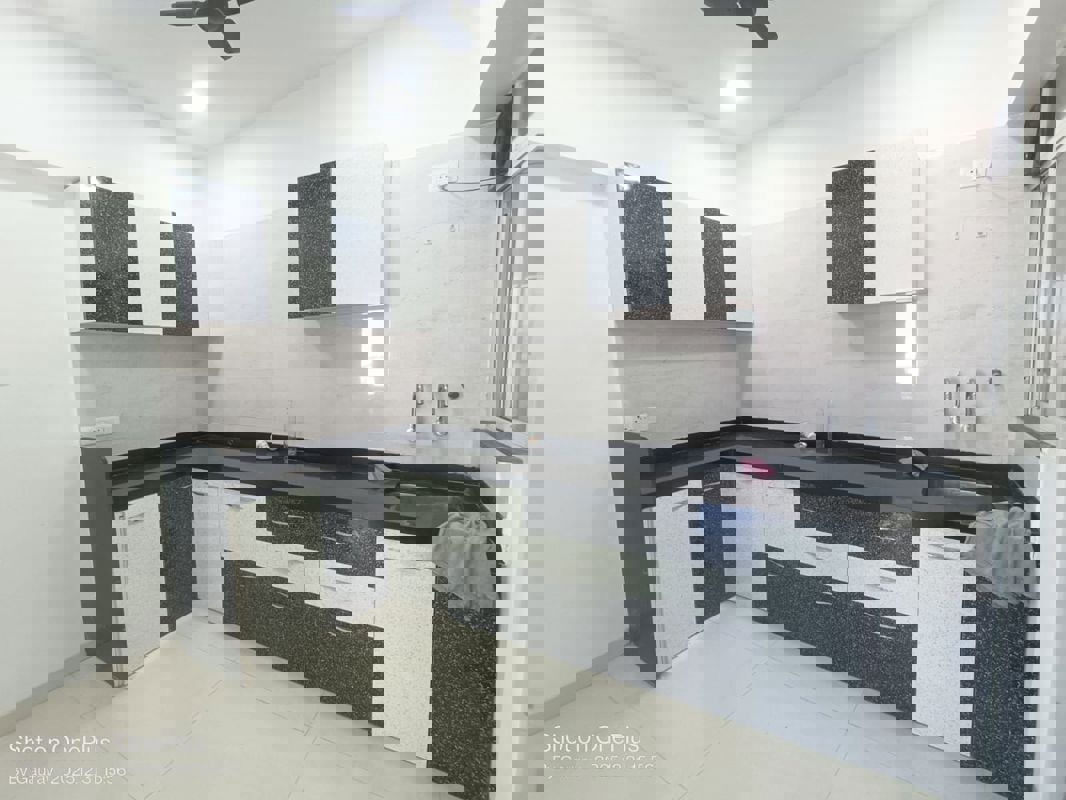 2 BHK Apartment For Rent in Mante Luxor