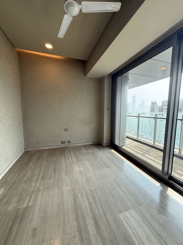 4 BHK + Servant Room,Study Room,Extra Room Apartment For Sale in Lodha The World Towers World One Tier 2