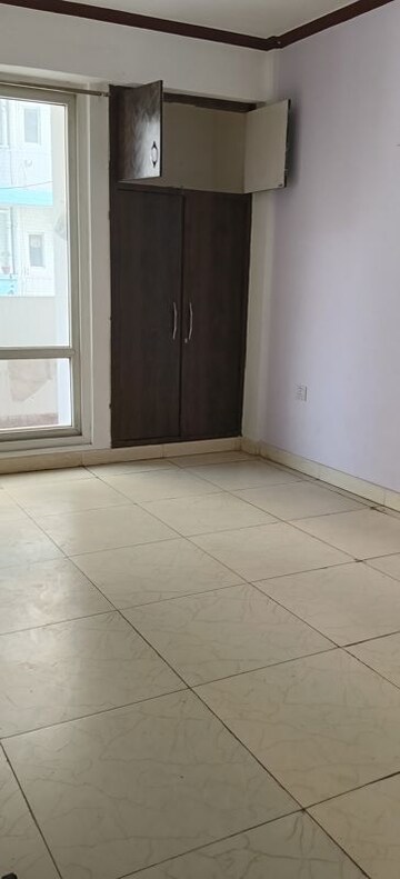 2 BHK Apartment For Sale in Value Meadows Vista, Raj Nagar Extension