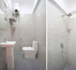 Bathroom in 1 BHK Apartment at Gomti Nagar – for Rent