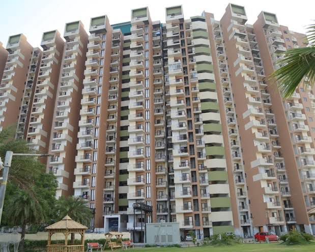 2 BHK Apartment For Sale in Value Meadows Vista