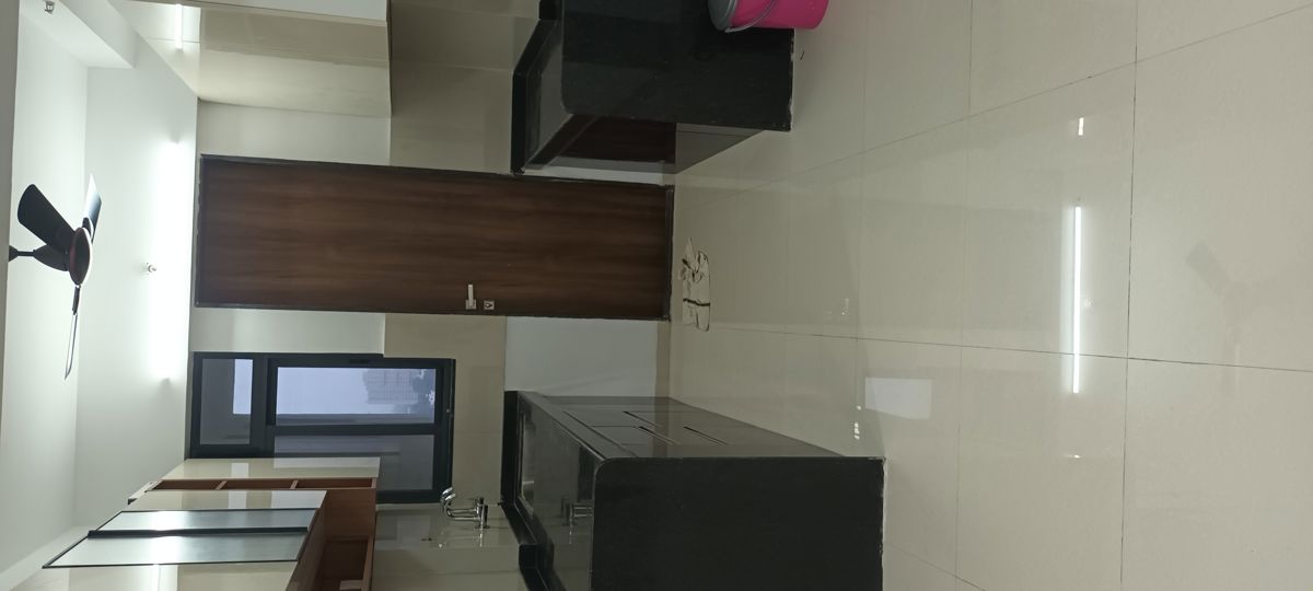 2 BHK Apartment For Rent in Edenic Eurus