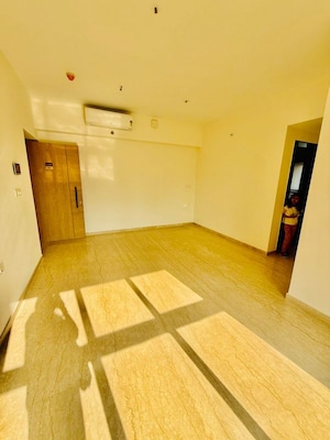 Bedroom in 2 BHK Apartment at Lodha Vista, Lower Parel – for Rent