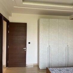 3 BHK + Servant Room Builder Floor For Sale in BPTP Green Oaks
