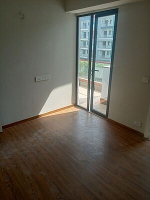 Room in 3 BHK Apartment at Birla Navya, Sector 63a – for Rent