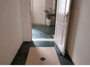 Bathroom in 4 BHK Apartment at Bestech Park View City 2, Sector 49 – for Sale