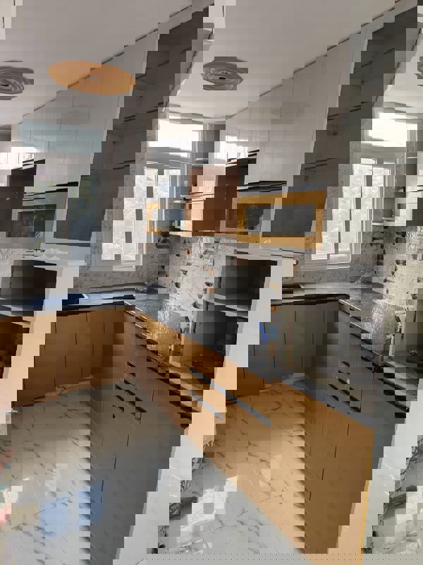 1.5 BHK Builder Floor For Rent in RWA Apartments Sector 51