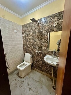 2 BHK Builder Floor For Rent in Risland Sky Mansion