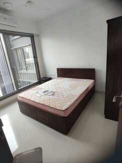 Pg For Rent in Goregaon West