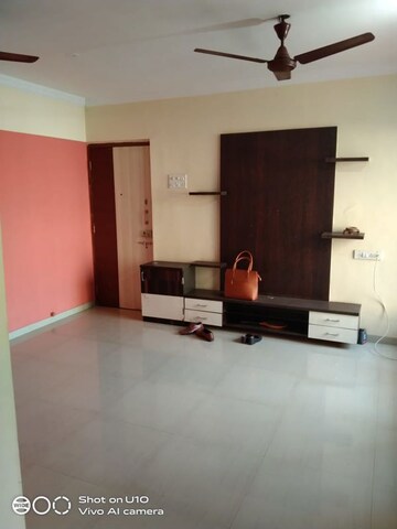 Room in 1 BHK Apartment at Raunak Unnathi Greens, Kasarvadavali – for Rent