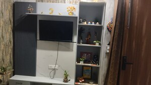 Furnished Amenities in 3 BHK Builder Floor at Dhakoli – for Sale