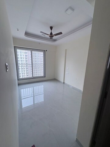 2 BHK Apartment For Rent in Swastik Tulip, Vikhroli East