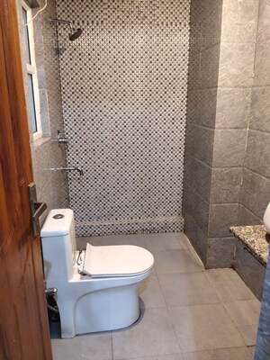 Bathroom in Studio Builder Floor at Sector 46 – for Rent