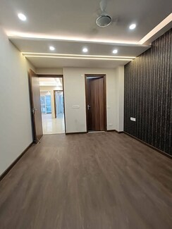 3 BHK Builder Floor For Rent in Sector 41