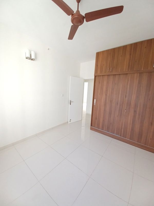 2.5 BHK 1465 Sq.Ft. Apartment in Godrej Aqua