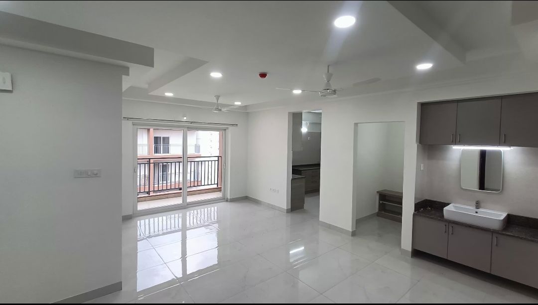3 BHK + Pooja Room Apartment For Rent in Poulomi Avante