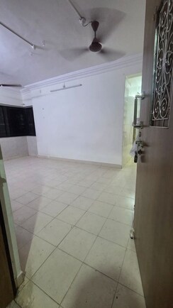 1 BHK + Study Room,Store Room Apartment For Rent in Andheri West