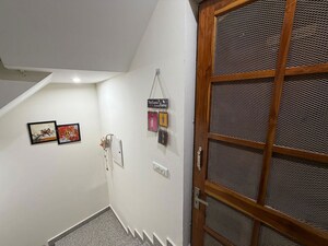 Balcony in 3 BHK Builder Floor at Ansal Plaza Sector-23, Sector 23 – for Rent