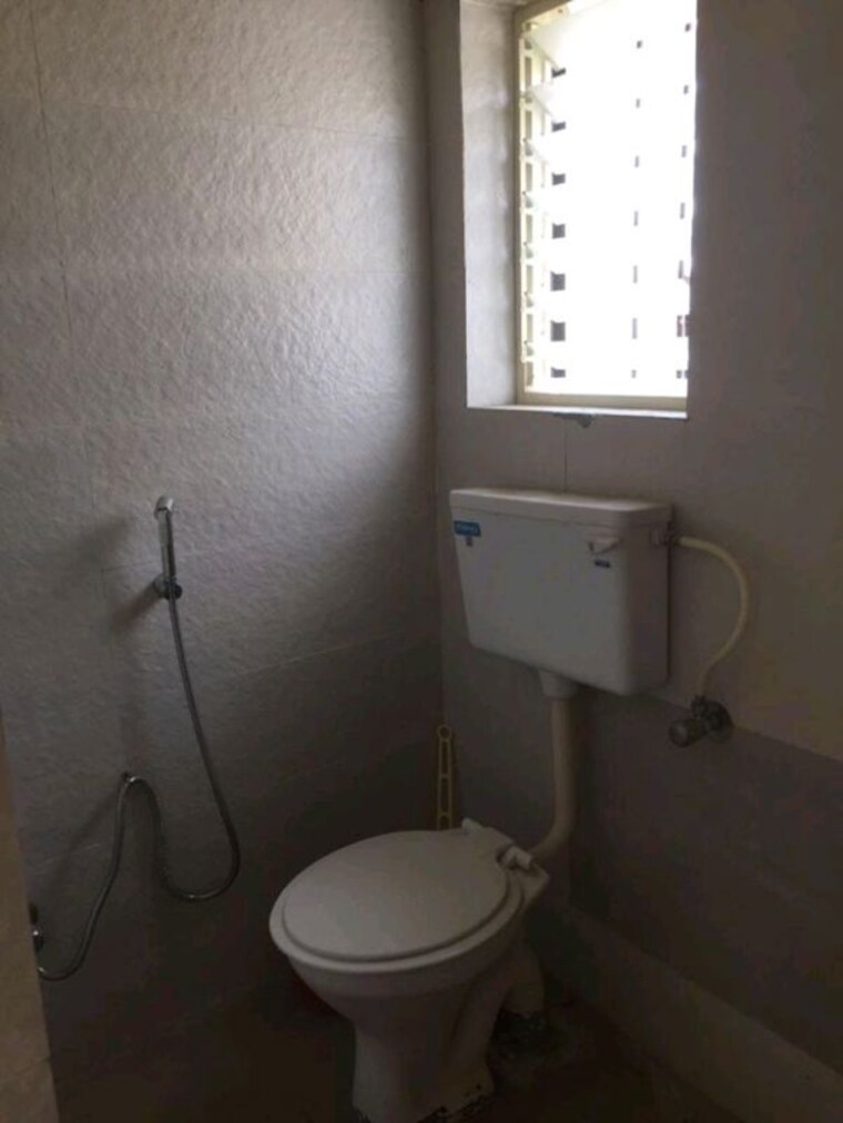 Bathroom, baner 1 Bedroom 400 Sq.Ft. Apartment In Baner Pune 9864971