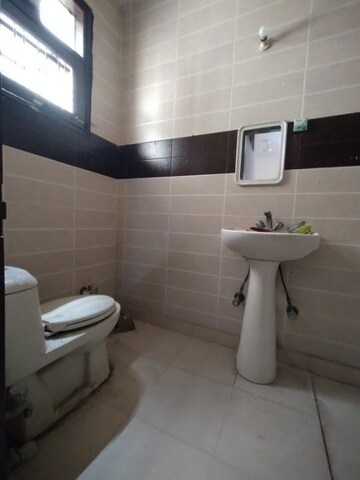 Bathroom in 2 BHK Builder Floor at Sainik Plaza, Sector 49 – for Sale
