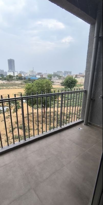 3 BHK + Extra Room Apartment For Sale in Smart World Orchard