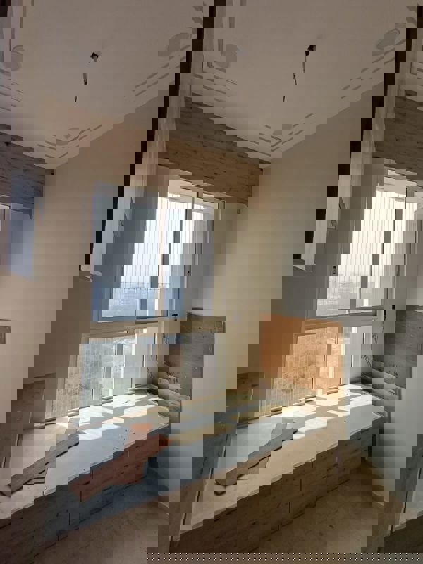 2 BHK + Extra Room Apartment For Rent in Sheth Zuri