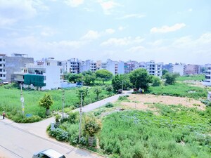 1.5 BHK Builder Floor – Garden View at AEZ Aloha, Sector 57 - for Rent