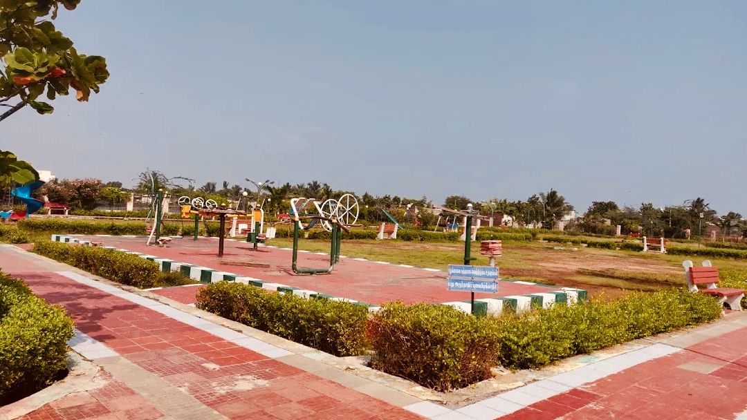 Plot For Sale in Jewar