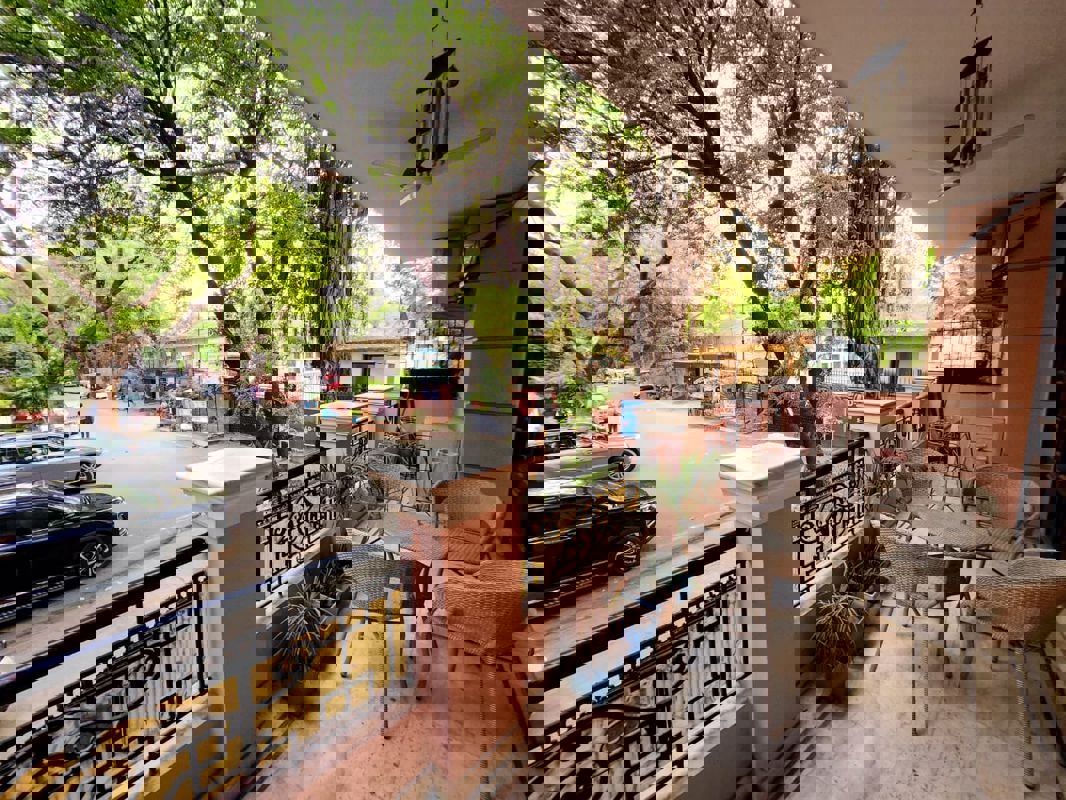 4 BHK Apartment For Rent in New Friends Colony