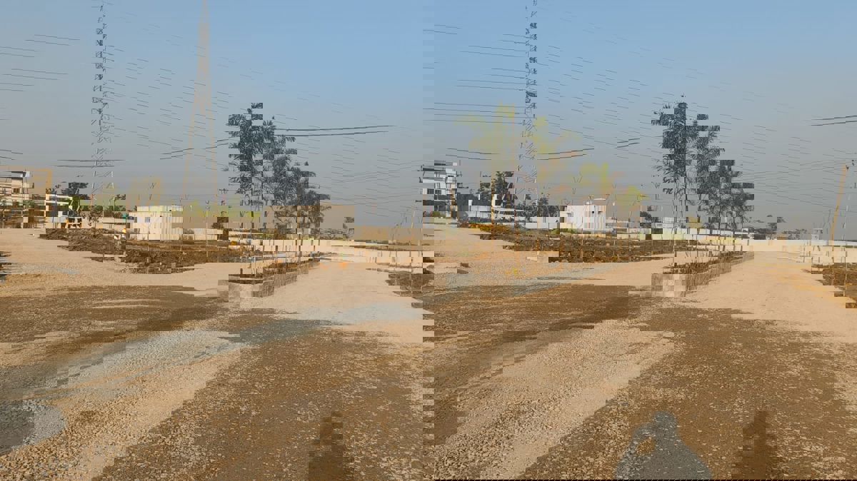 Plot For Sale in Almasguda